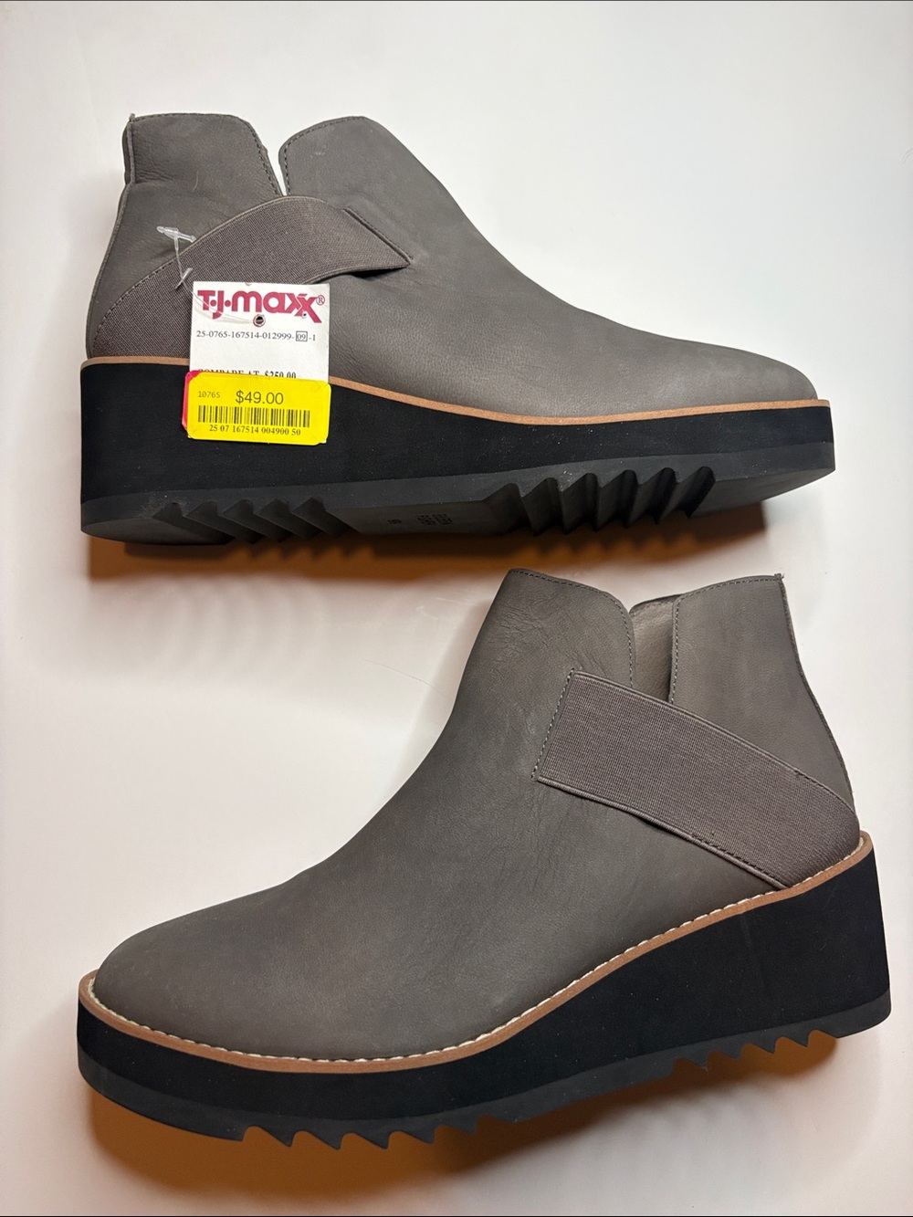 EILEEN FISHER NWT MAUVE GREY SUEDE WEDGE ROUND TOE CHELSEA BOOTS